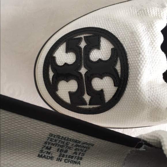 Tory Burch Raymond Slip On Sneaker Canvas - Picture 7 of 7